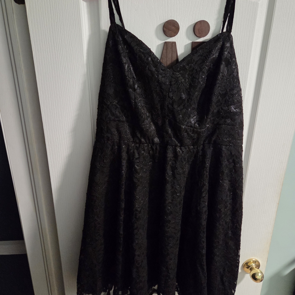 NWT Torrid Metallic Lace Up Back Dress- Size 20 - Picture 6 of 9